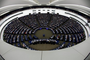 Європарламент визнав РФ спонсором тероризму: Зеленський вже відреагував