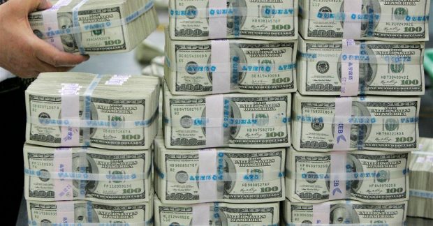 Компания Paramount выиграла гонку за приобретение Warner Bros: о какой сумме идет речь Kép