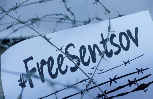 Голливудские звезды на Венецианском кинофестивале призвали Путина освободить Сенцова