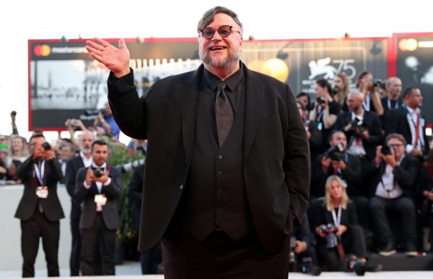 Netflix снимет хоррор от Гильермо дель Торо со звездой фильма "Оно"