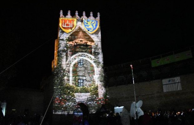 Зажжение огня, световое шоу и выступление ONUKA: как прошла Ночь в Луцком замке 2018 (фоторепортаж)