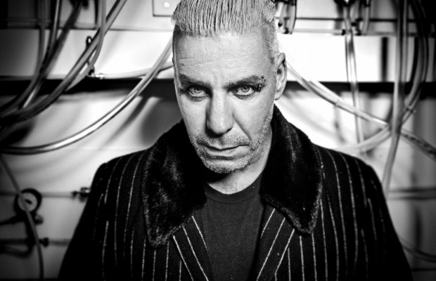 Солист Rammstein Тилль Линдеманн заразился коронавирусом - СМИ