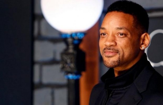 Вілл Сміт на 50-річчя здійснив екстремальний стрибок в ущелину з гелікоптера (відео)