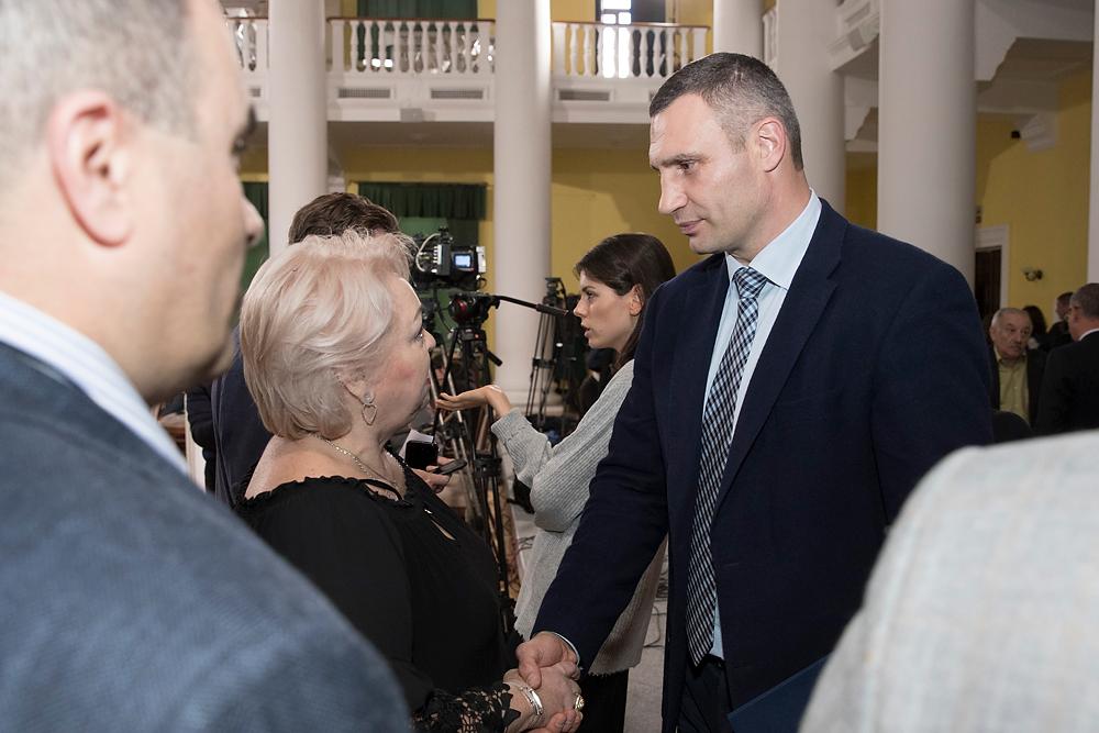 На прем’єрі фільму про Голокост Кличко пообіцяв відкрити в Києві Меморіал світового рівня