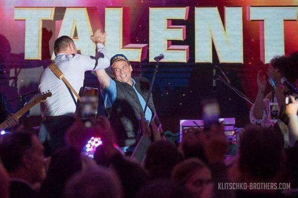 Віталій Кличко і Маурісіо Сулейман / klitschko-brothers.com Віталій Кличко і Маурісіо Сулейман / klitschko-brothers.com