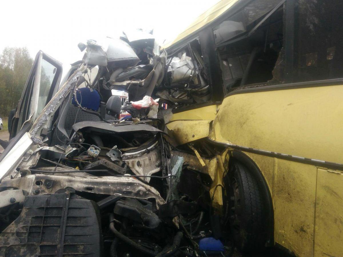 В аварії біля Некрасового вижили тільки дві людини / фото Mash В аварії біля Некрасового вижили тільки дві людини / фото Mash