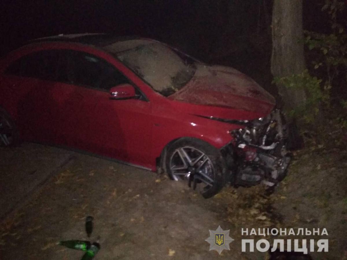 Під час ДТП тілесні ушкодження отримали п’ятеро осіб / фото lv.npu.gov.ua Під час ДТП тілесні ушкодження отримали п’ятеро осіб / фото lv.npu.gov.ua