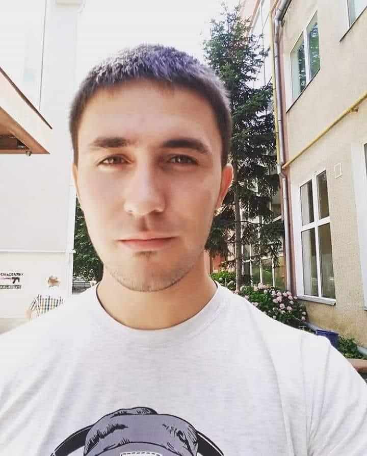 Сергію Дронову було 20 років / фото facebook.com/backandalive Сергію Дронову було 20 років / фото facebook.com/backandalive