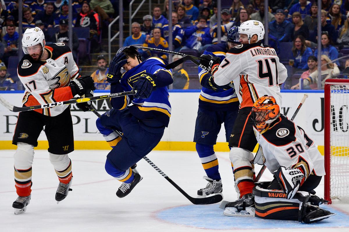 Сент-Луїс - Анахайм / REUTERS