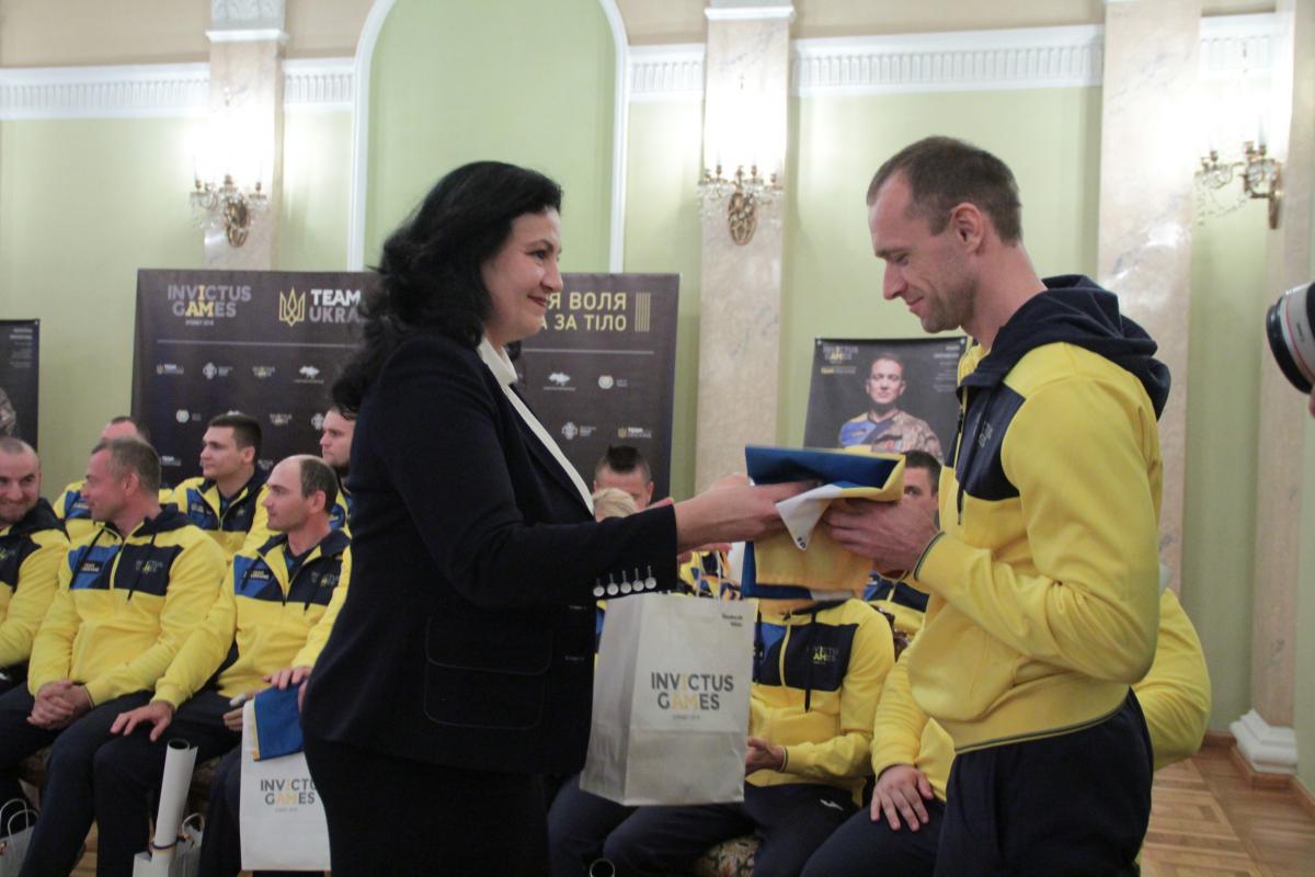 У Києві урочисто проводжали Національну збірну на «Ігри нескорених» до Австралії (фото) У Києві урочисто проводжали Національну збірну на «Ігри нескорених» до Австралії (фото)