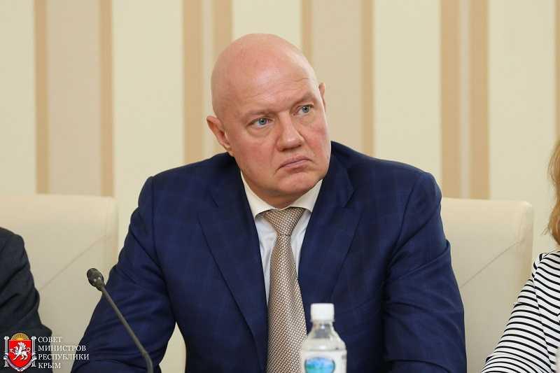 Нахлупин - "замглавы" оккупированного Крыма / фото rk.gov.ru