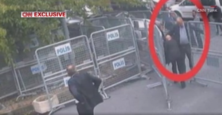 ЗМІ повідомили про двійника журналіста Хашоггі, який покинув консульство після його зникнення / скріншот CNN