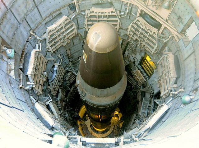 Возобновление ядерных угроз со стороны Вашингтона заставит Пекин и Москву наращивать собственные арсеналы / Flickr/Mike McBey