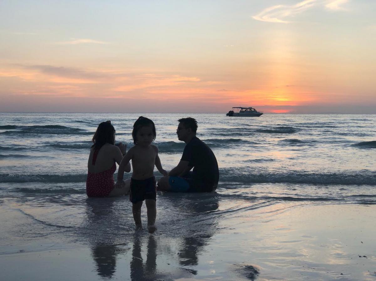 Перші туристи на Боракай / Фото REUTERS