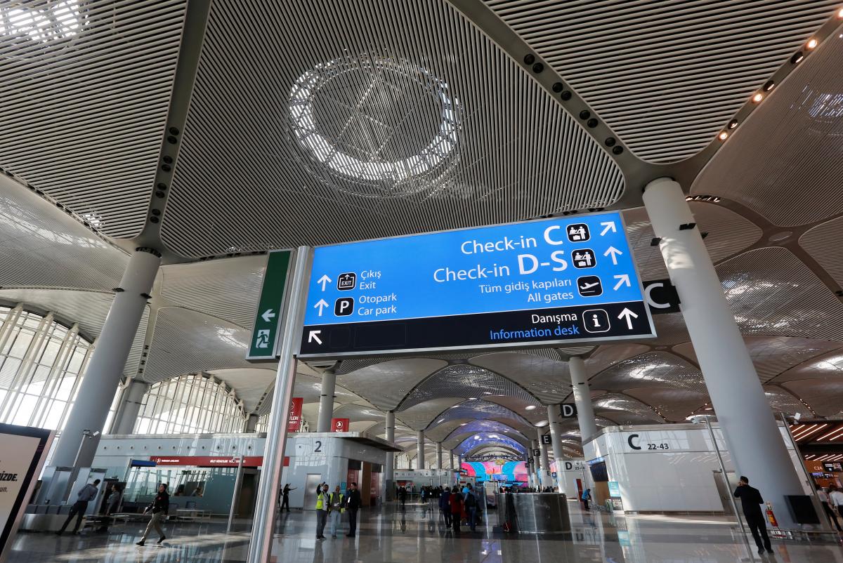 До нового аэропорта Стамбула теперь можно доехать за 24 минуты / фото REUTERS