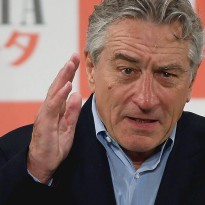 Актеру Роберту Де Ниро прислали бомбу