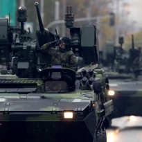 В Чехии отметили 100-летие независимости крупнейшим за несколько десятилетий военным парадом (фотогалерея)