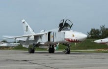 Business Insider шокований маневром Су-24 в Україні: це найнижчий прохід літака в історії (відео)