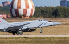 Business Insider: Российский Миг-31 засекли с невиданным ранее оружием