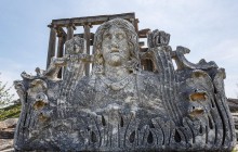 У Туреччині археологи вивчають 400 стародавніх малюнків у храмі Зевса