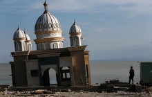 Землетрясение в Индонезии: число жертв возросло до 1424 человек