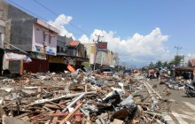 Папа Римский отправил $ 100 тысяч долларов пострадавшим от землетрясения и цунами в Индонезии