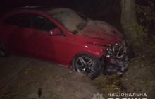 Во Львовской области разбилось авто с "похищенной" невестой