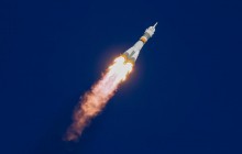 RFE/RL: Soyuz booster failure sends space crew back to Earth in emergency landing
