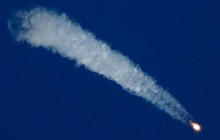 "Падала, все сосны переломала": российские охотники нашли фрагмент ракеты "Союз" в лесу (видео)