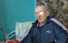 Шмагала віником і матюкала: у пансіонаті під Харковом санітарка відлупцювала літнього чоловіка (відео)