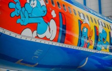 Brussels Airlines отправит в Киев самолет со смурфиками (фото)