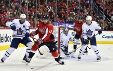 "Торонто" обыграл обладателя Кубка Стенли "Вашингтон" в центральном матче дня