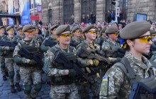 Во Львове состоялся марш ко Дню защитника Украины (фотогалерея)