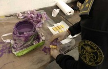 Львівські митники знайшли у банці з-під фарби з Британії контрабандні золоті злитки (фото)