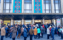 В Житомире прощаются с актрисой "Дизель Шоу" Поплавской (фото, видео)