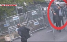 Після вбивства журналіста Хашоггі у консульстві Саудівської Аравії з будівлі вийшов його двійник (відео)