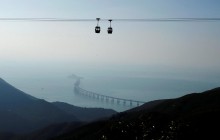 У Китаї відкрили найдовший у світі морський міст (фоторепортаж)