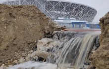 У Росії побудований до ЧС-2018 за 16 мільярдів рублів стадіон розмило дощем (фото)