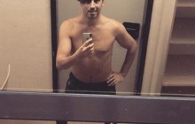 Муж Пугачевой озадачил сеть обнаженным фото