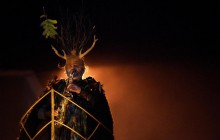 Справжній Хелловін: ірландське містечко заполонили рогаті чудовиська та привиди (фото)