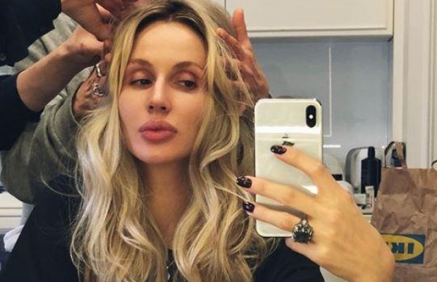 Лобода вразила шанувальників фото без макіяжу