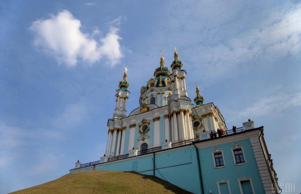 6 червня: церковне свято сьогодні, що обов'язково потрібно зробити в домі та на городі