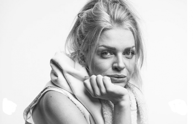 Постраждала в аварії актриса "Дизель шоу" розповіла про самопочуття після операції