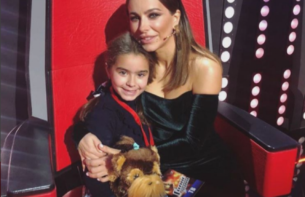 "Обличчя, як куля": фото Ані Лорак з російського шоу розкритикували в Instagram