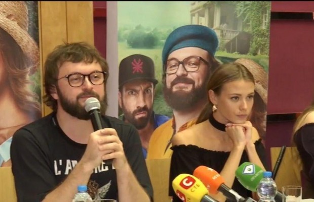 "Будьте добрее, пожалуйста": Дзидзьо поддержал девочку, которую не угостили тортом на школьном празднике (видео)