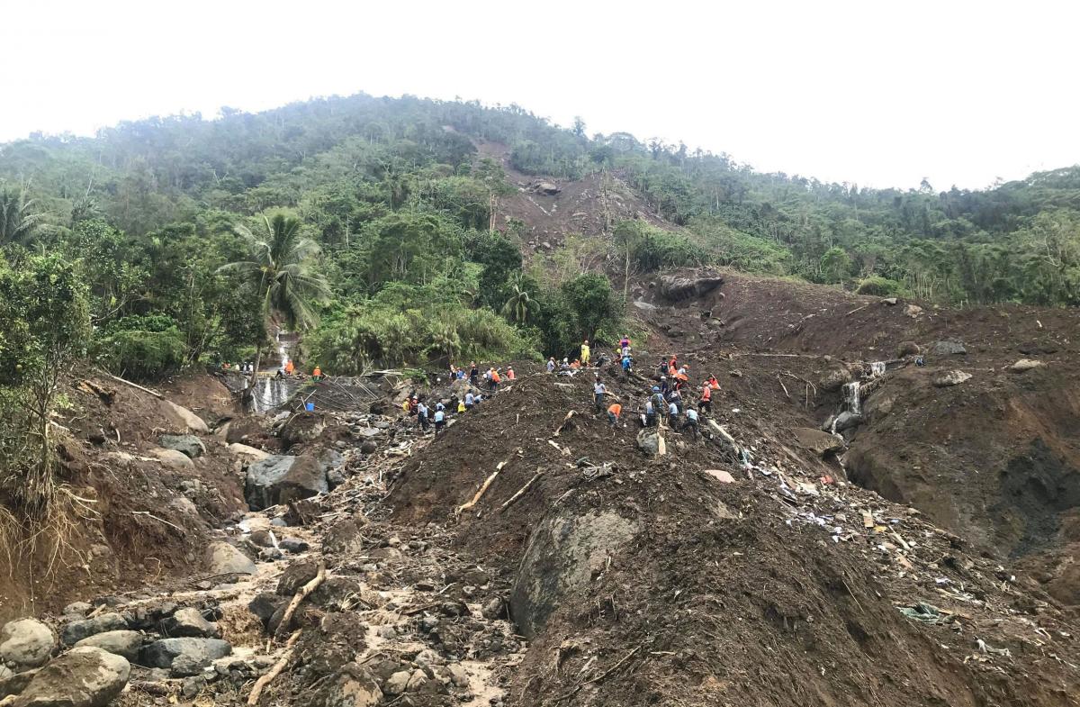 13 людей загинули на Філіппінах в результаті сходу зсувів / REUTERS