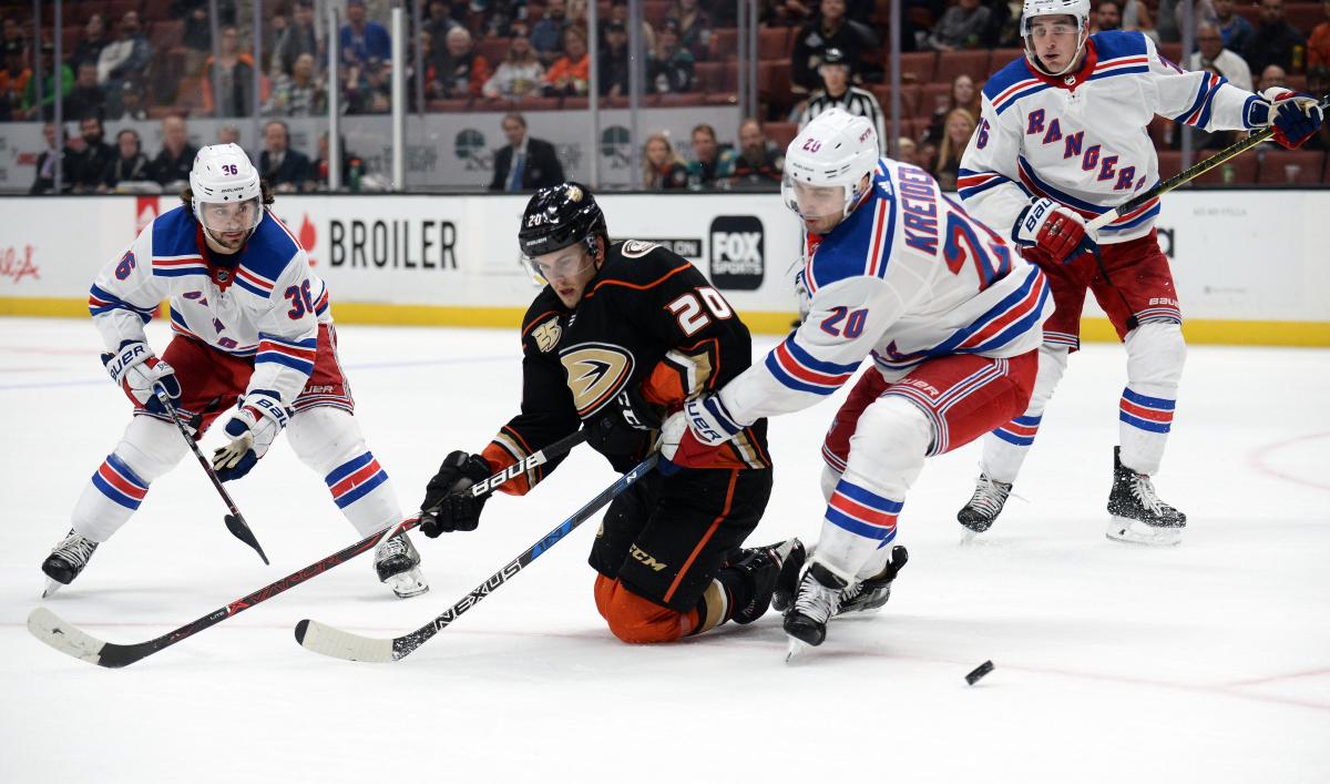 Анахайм – Рейнджерс – 2:3 / REUTERS