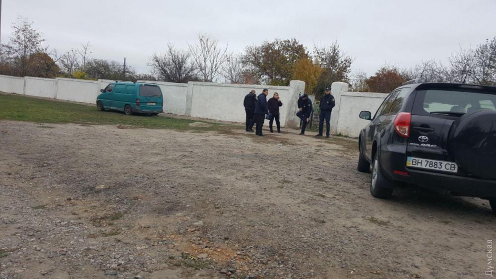На одеському цвинтарі сталося криваве вбивство / Думська На одеському цвинтарі сталося криваве вбивство / Думська