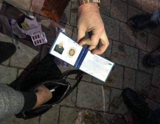 Керівник львівського університету вимагав хабар від працівника ДСНС / прес-центр СБУ Керівник львівського університету вимагав хабар від працівника ДСНС / прес-центр СБУ