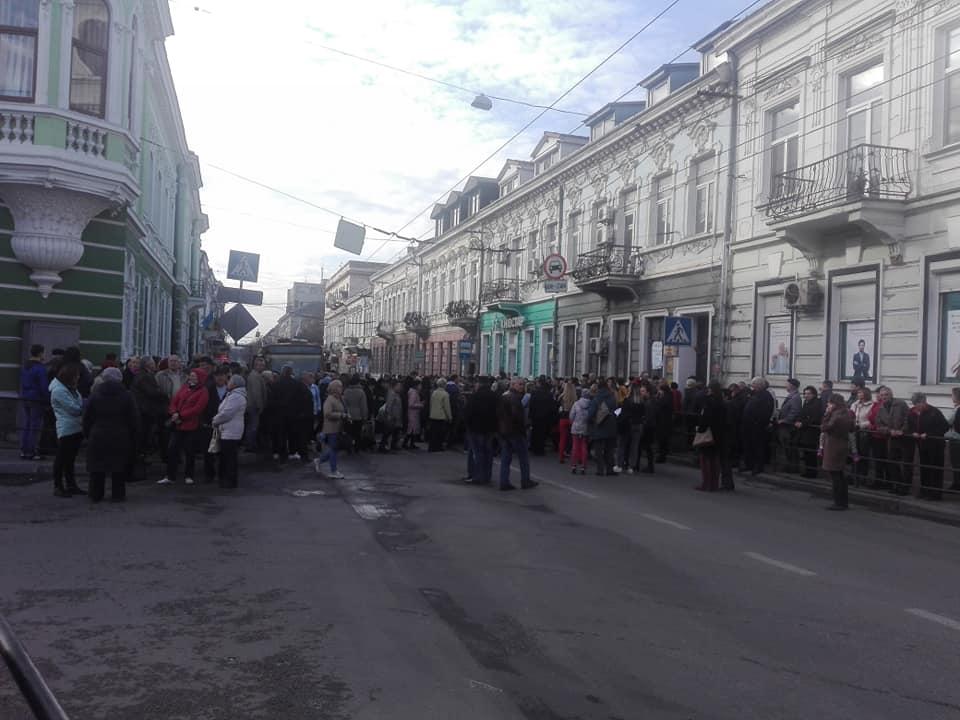 Новости тернополя сегодня последние. Тернополь жители. Ситуация в Тернополе. Люди из Тернополя как выглядят. Тернополь центр.